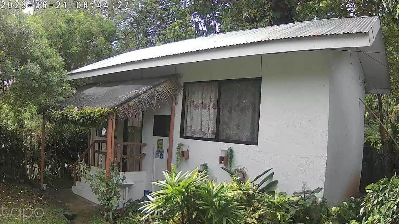 Sun House Rental Mambajao Exterior photo