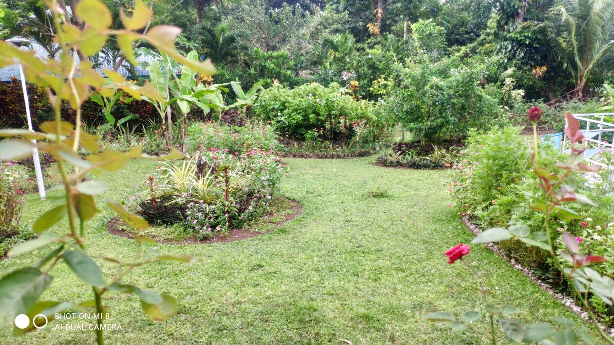 Sun House Rental Mambajao Exterior photo