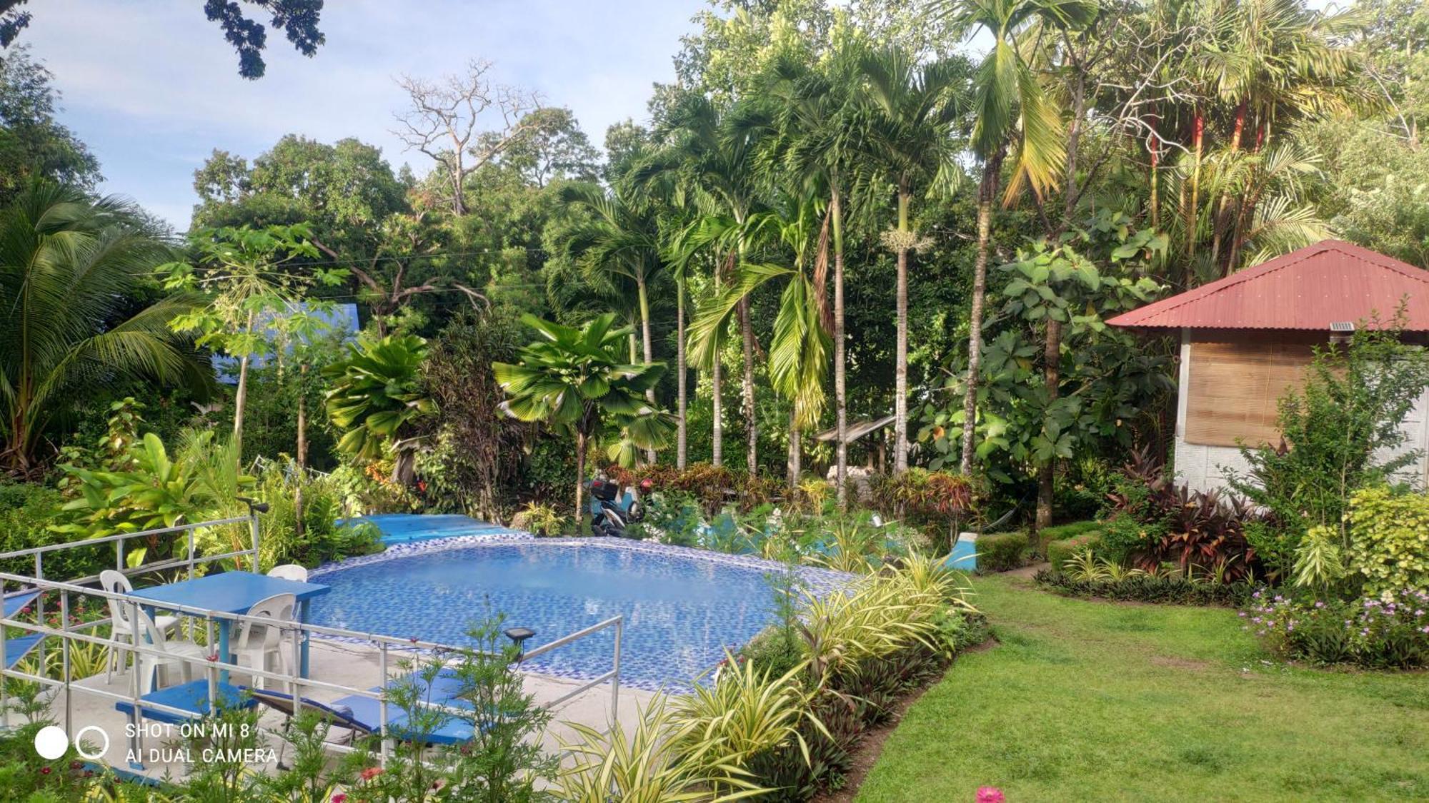Sun House Rental Mambajao Exterior photo