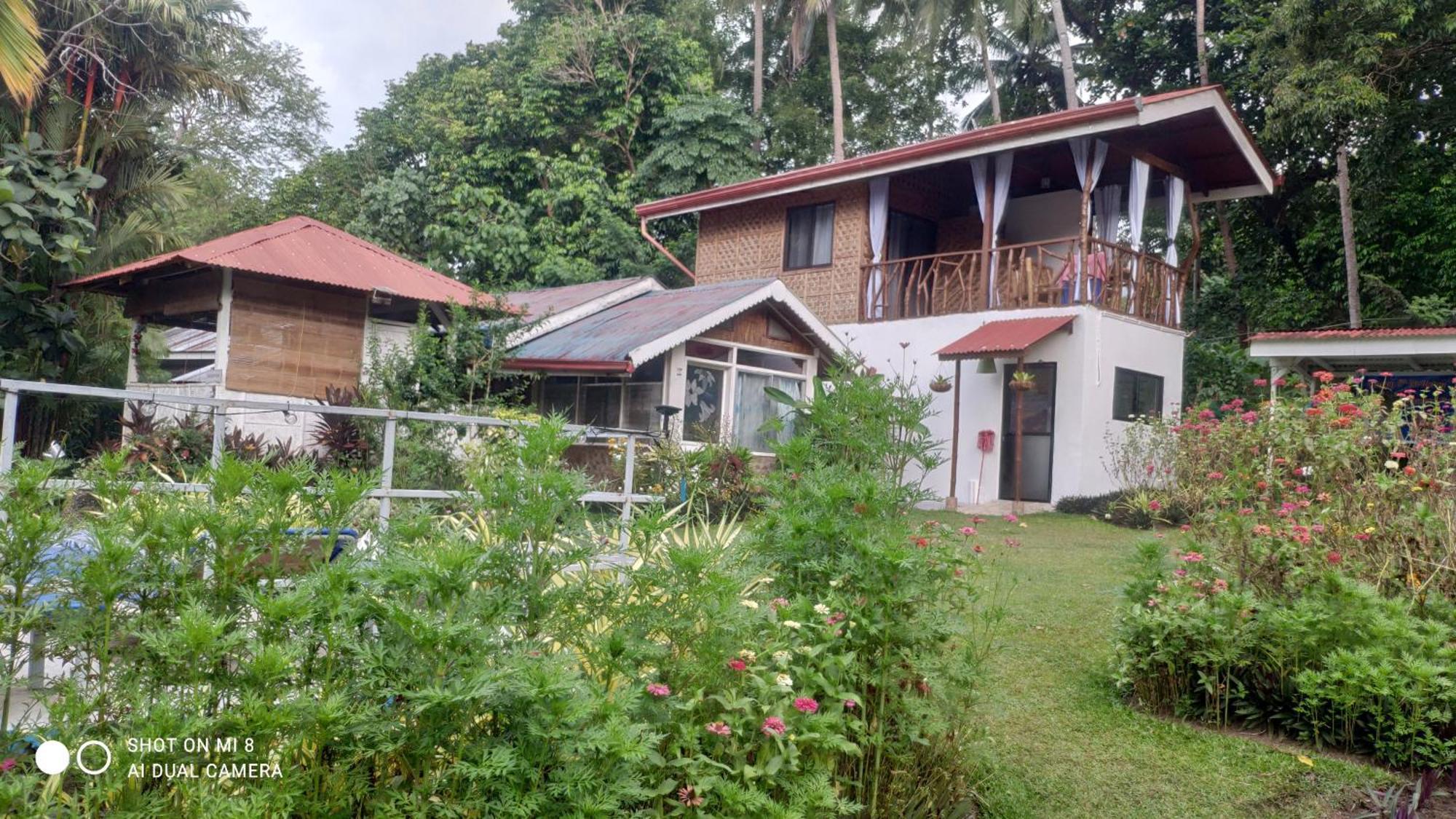 Sun House Rental Mambajao Exterior photo